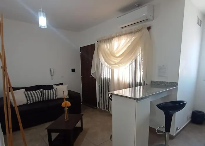 Lugar Encantador Con Estacionamiento Gratuito.